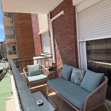 Апартаменты Galvez Flat, At Principal Railway Station In Малага Экстерьер фото
