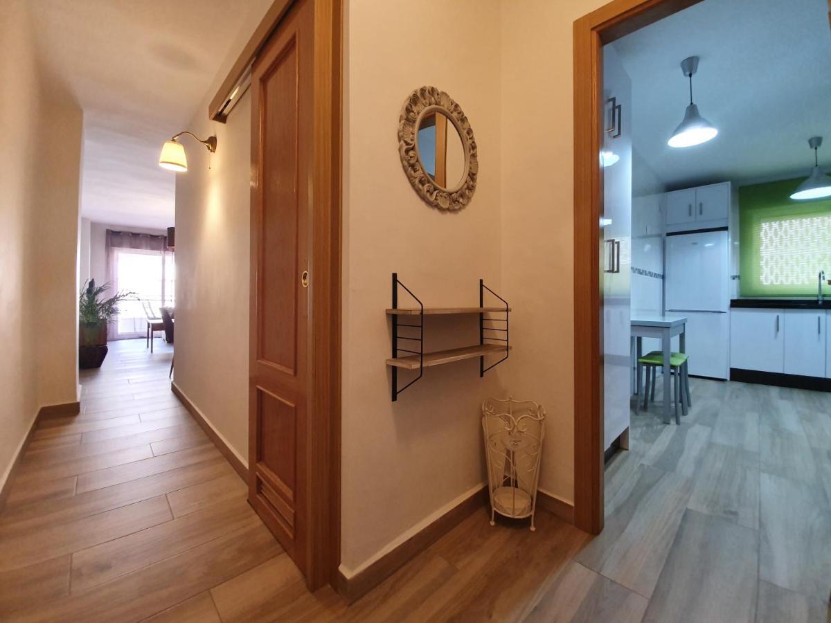 Апартаменты Galvez Flat, At Principal Railway Station In Малага Экстерьер фото